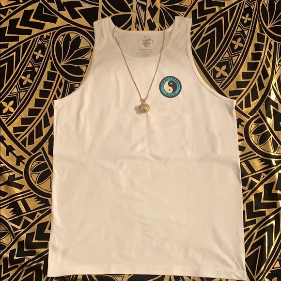 Name band shirts from Hawaii - Picture 6 of 7